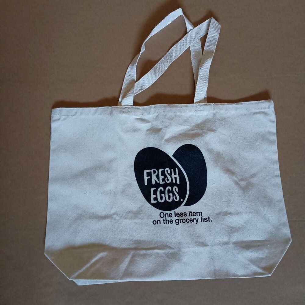 NWOT Purina fresh eggs large reusable canvas tote bag